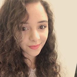 Meet your Posher, Alyshia